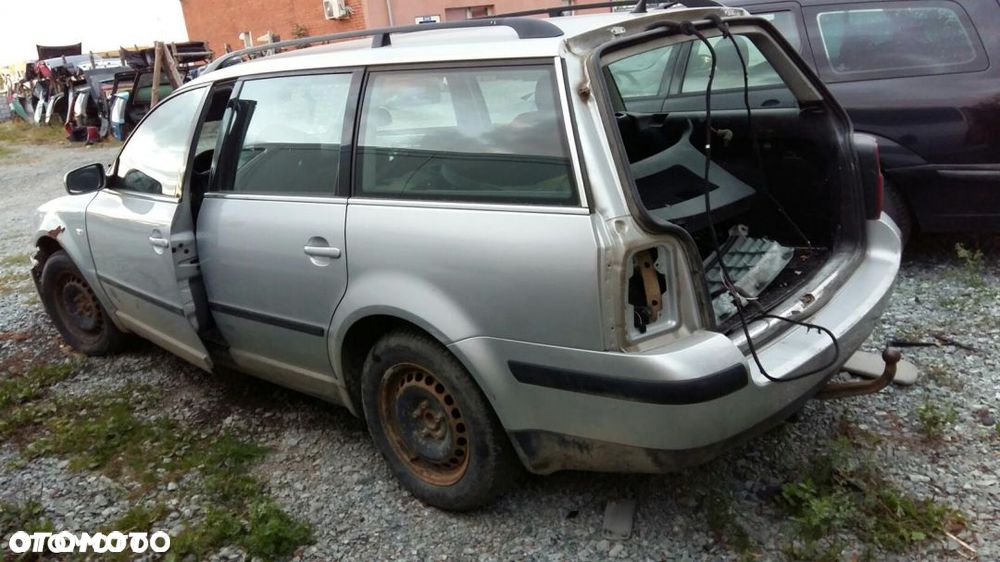 Części VW Passat B5 fl 2.0 V5 benzyna 02r. Kombi srebrny - 2