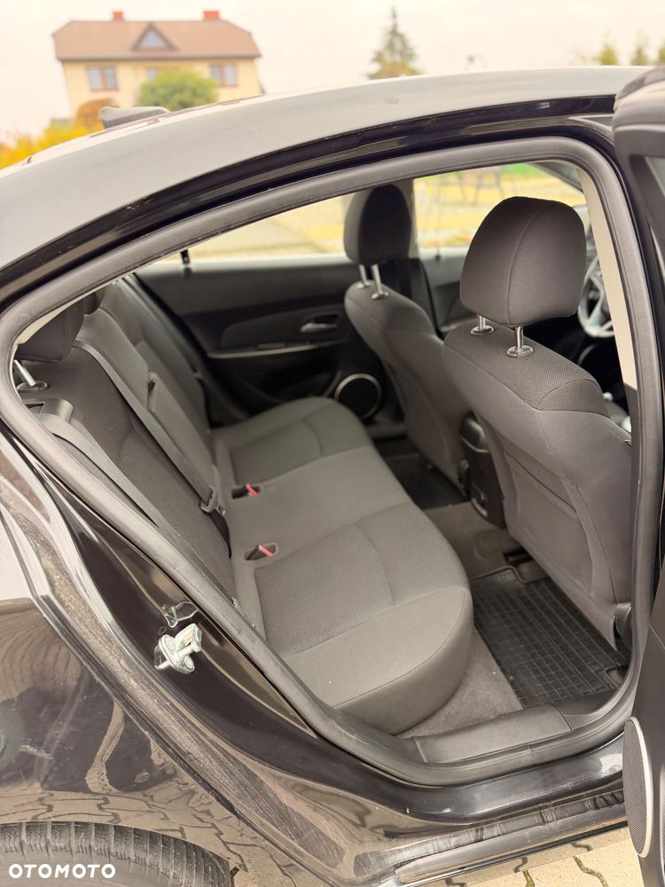 Chevrolet Cruze 1.7 D LT+ Premium - 13