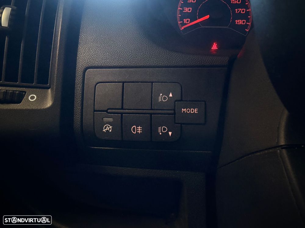 Opel Movano Outro - 15