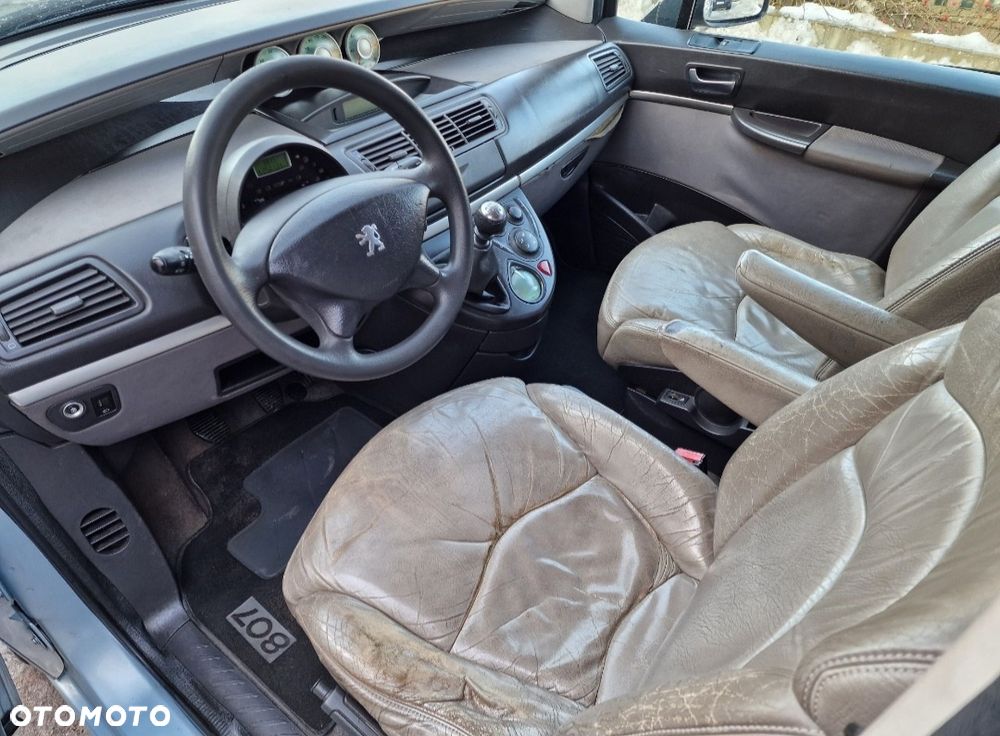 Peugeot 807 - 5