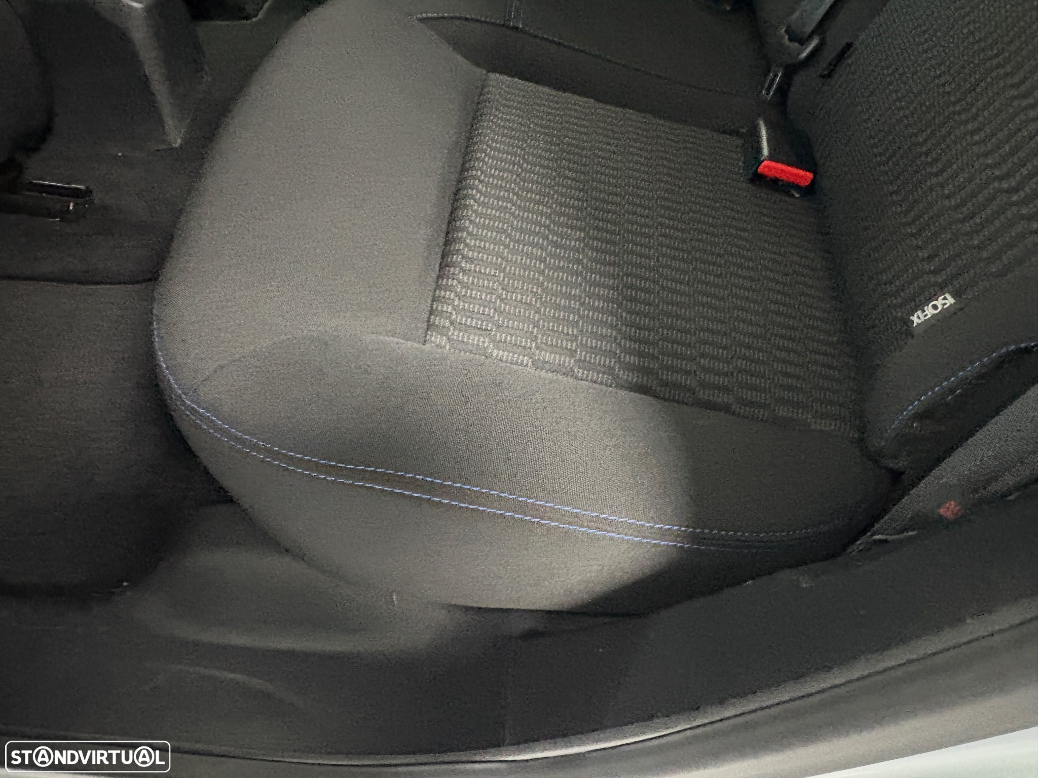 Peugeot 208 1.2 PureTech Signature - 26