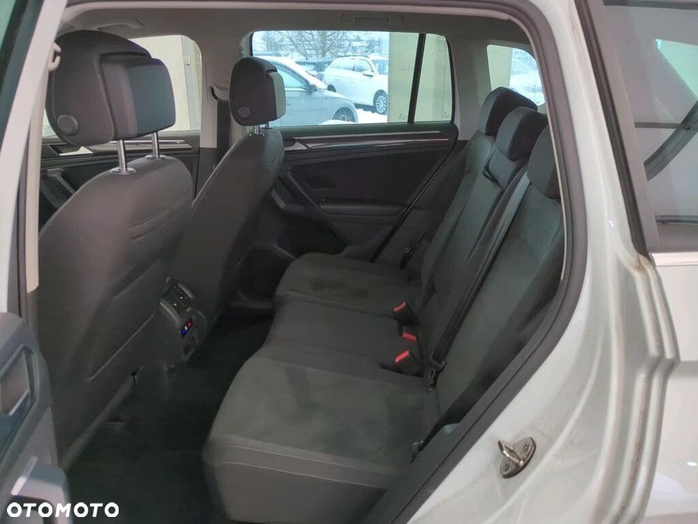 Volkswagen Tiguan 2.0 TDI SCR 4Mot Elegance DSG - 11