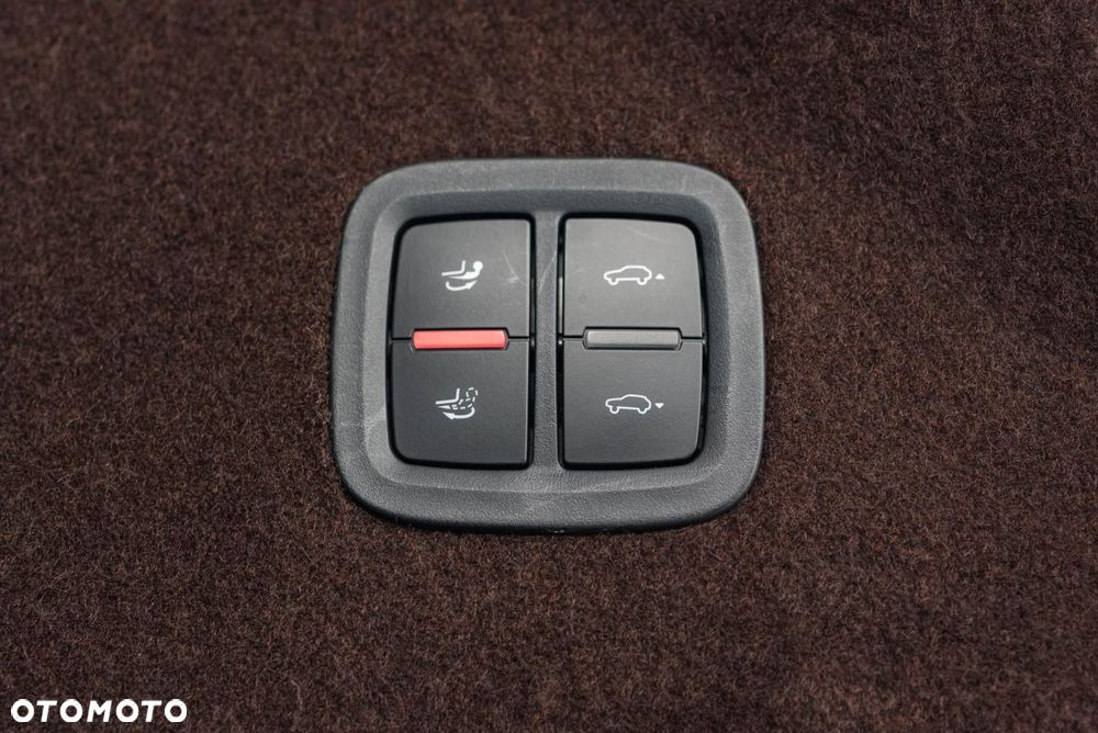 Porsche Cayenne Turbo - 40