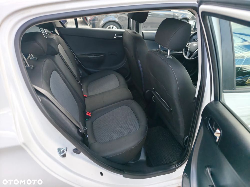 Hyundai i20 1.25 Classic + - 22