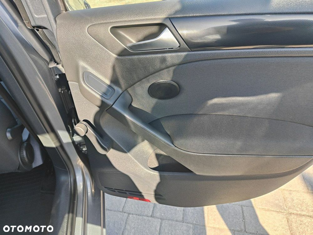 Volkswagen Golf 1.4 TSI Style - 23