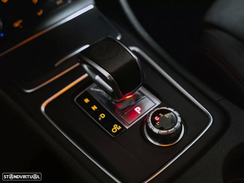 Mercedes-Benz A 45 AMG 4-Matic - 18