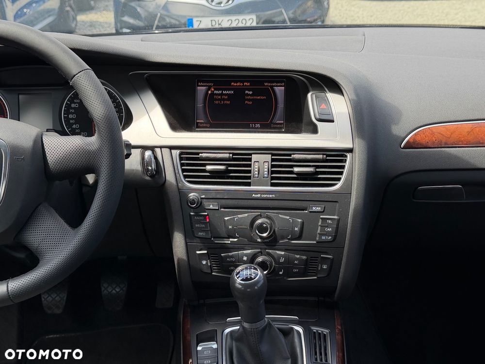 Audi A4 Limousine 1.8 TFSI Attraction - 28
