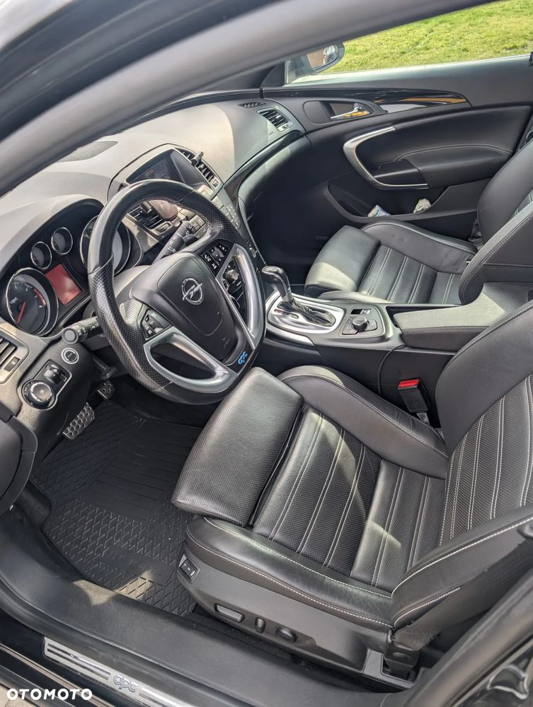 Opel Insignia 2.8 T V6 OPC - 8