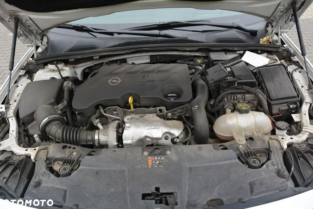 Opel Insignia 2.0 CDTI Innovation S&S - 38