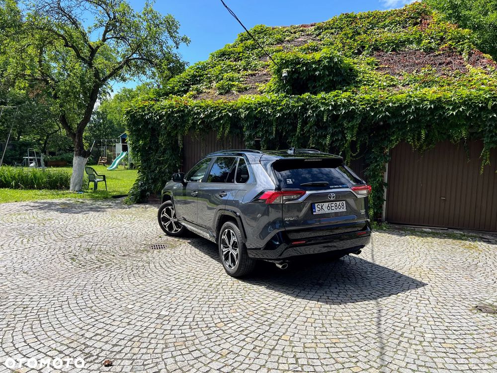 Toyota RAV4 - 12