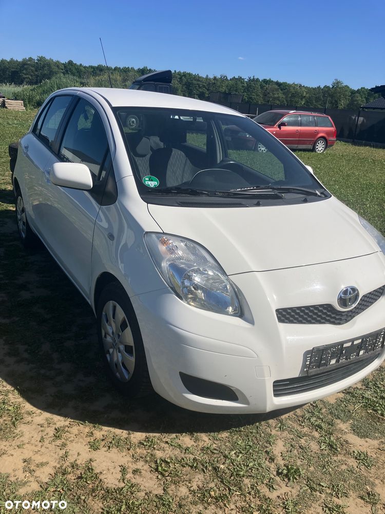 Toyota Yaris 1.33 Sol - 1