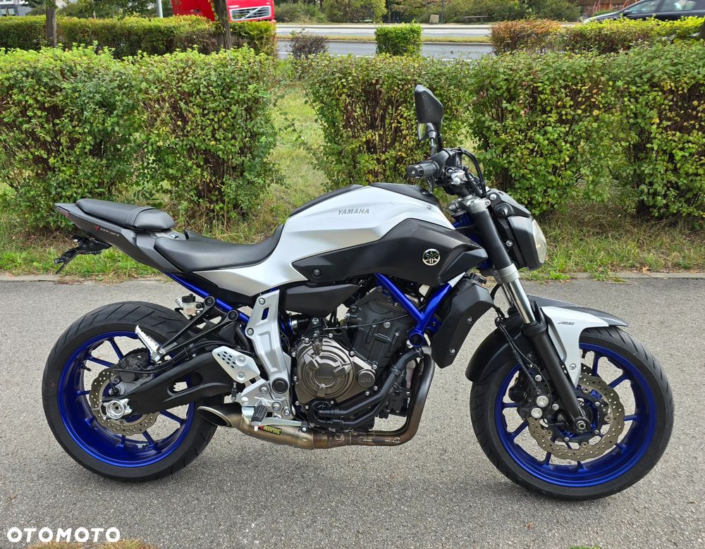 Yamaha MT - 7