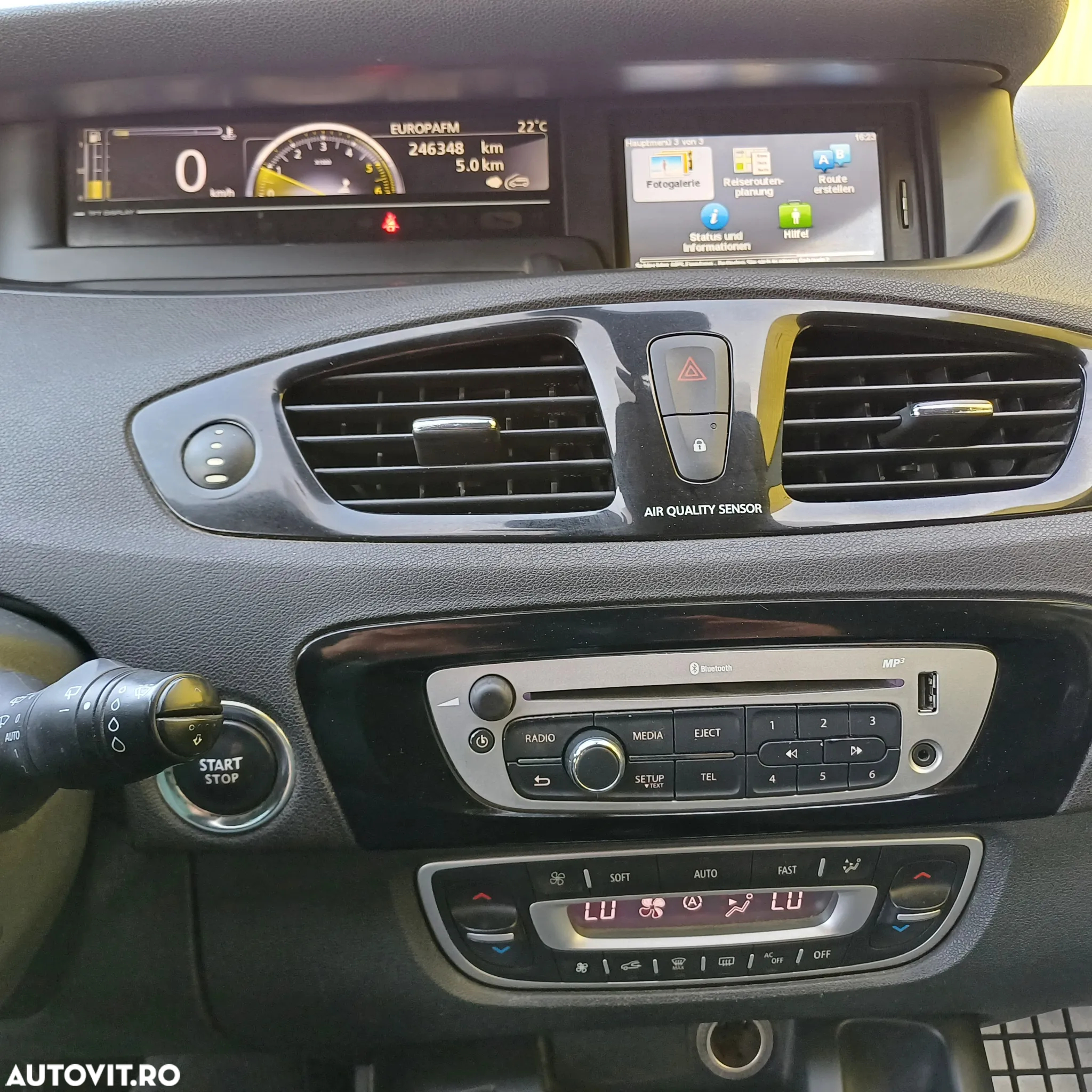 Renault Grand Scenic ENERGY dCi 130 BOSE EDITION - 7