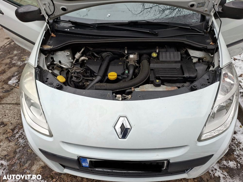 Renault Clio - 3