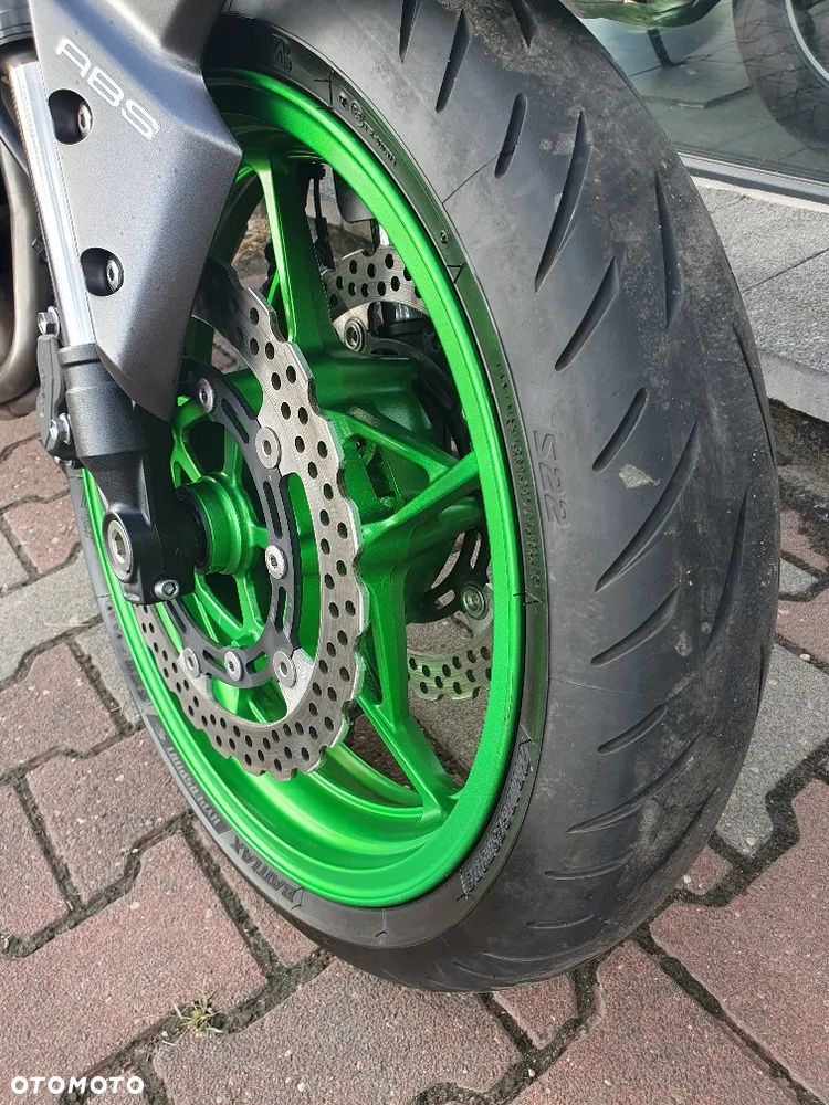 Kawasaki Z 900 - 19