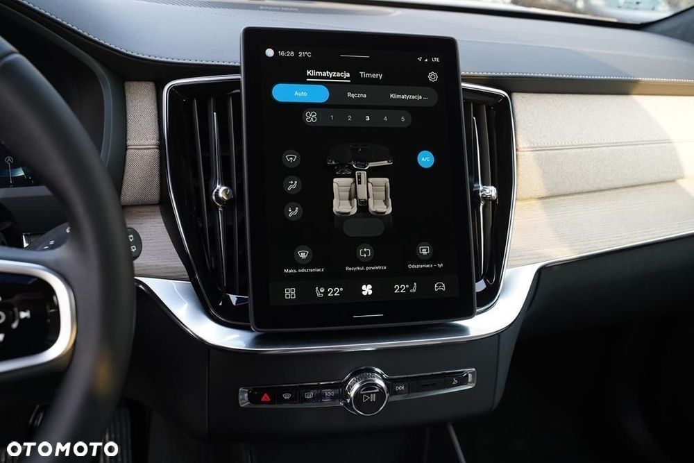 Volvo XC 90 B5 B AWD Ultra Bright 7os - 19