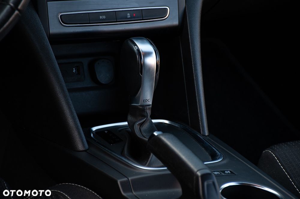 Renault Megane ENERGY dCi 110 EDC LIMITED - 26