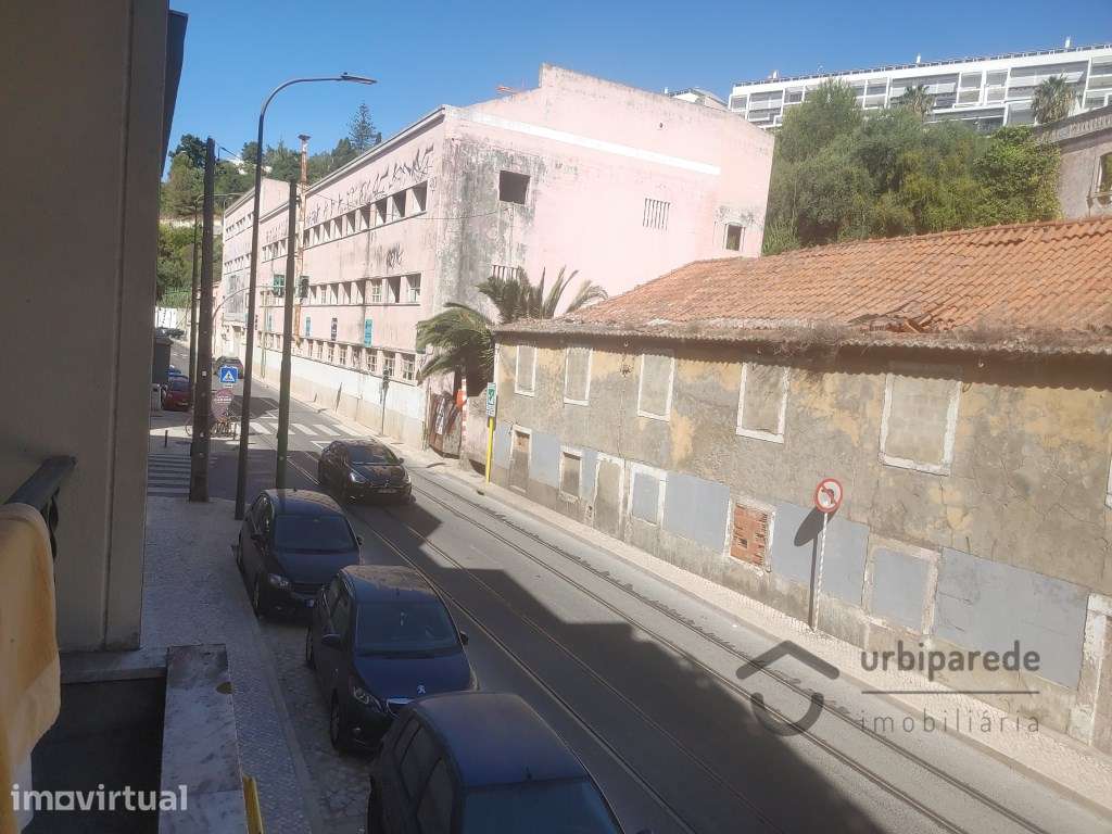 Apartamento T3 na Cruz Quebrada, (disponível em Novembro) - Grande imagem: 4/6