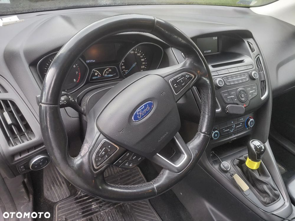 Ford Focus 1.6 Trend - 2