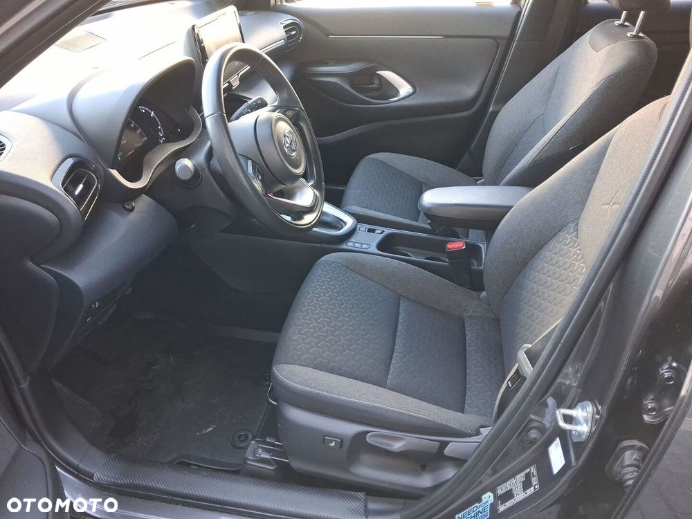 Toyota Yaris Cross Hybrid 1.5 Comfort - 15