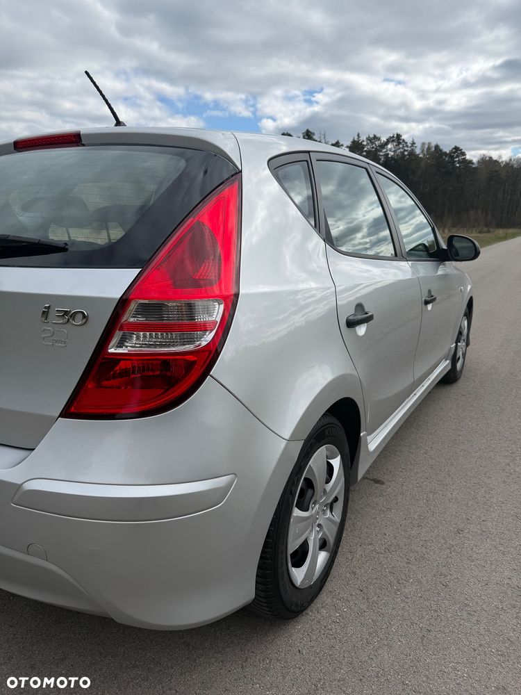 Hyundai i30 1.4 Edition 20 - 8