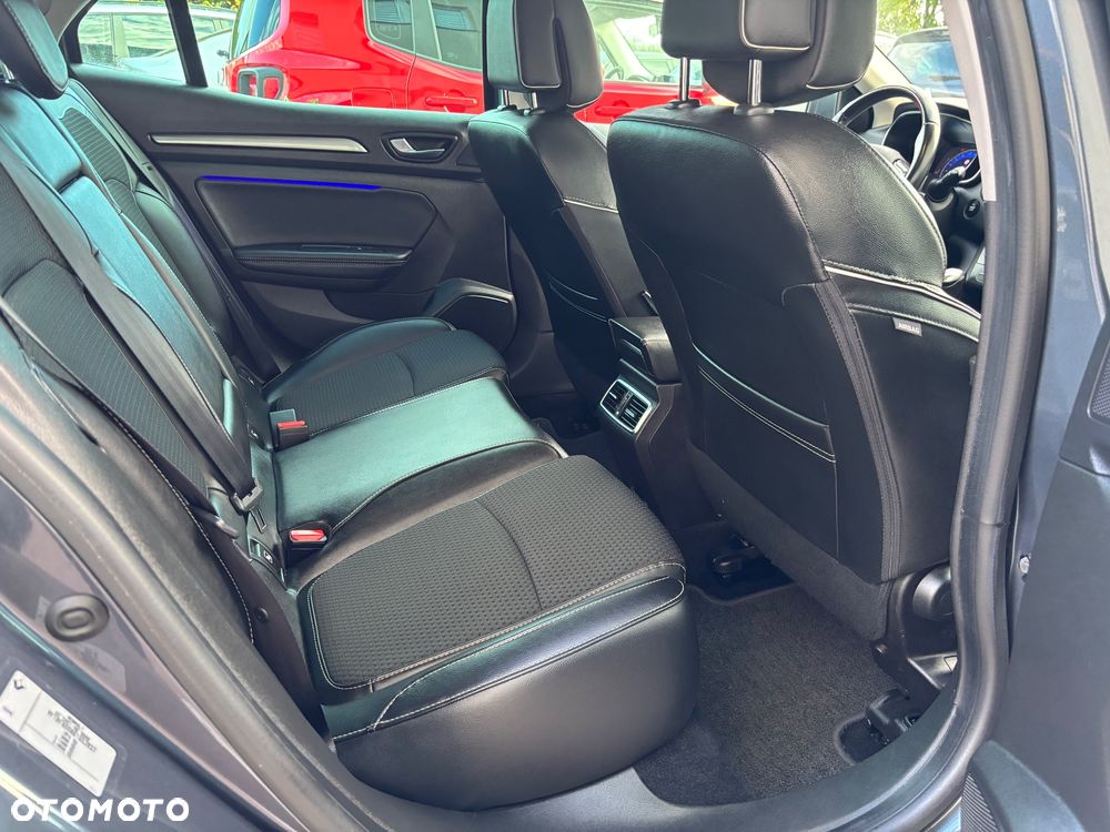 Renault Megane TCe 140 GPF BOSE EDITION - 38