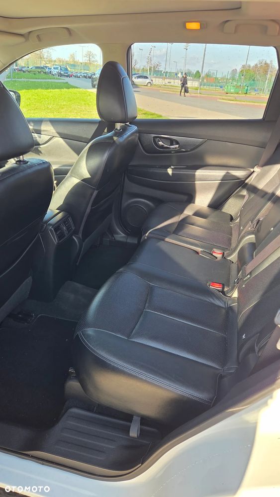 Nissan X-Trail 1.6 DCi Tekna 4WD EU6 - 16