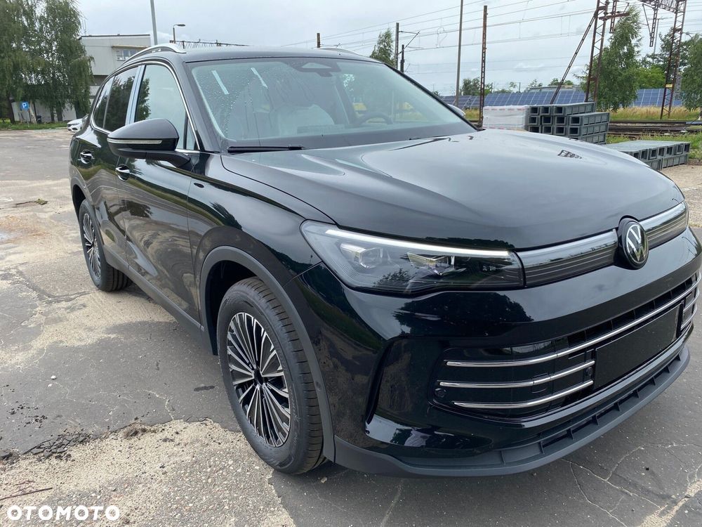 Volkswagen Tiguan - 6