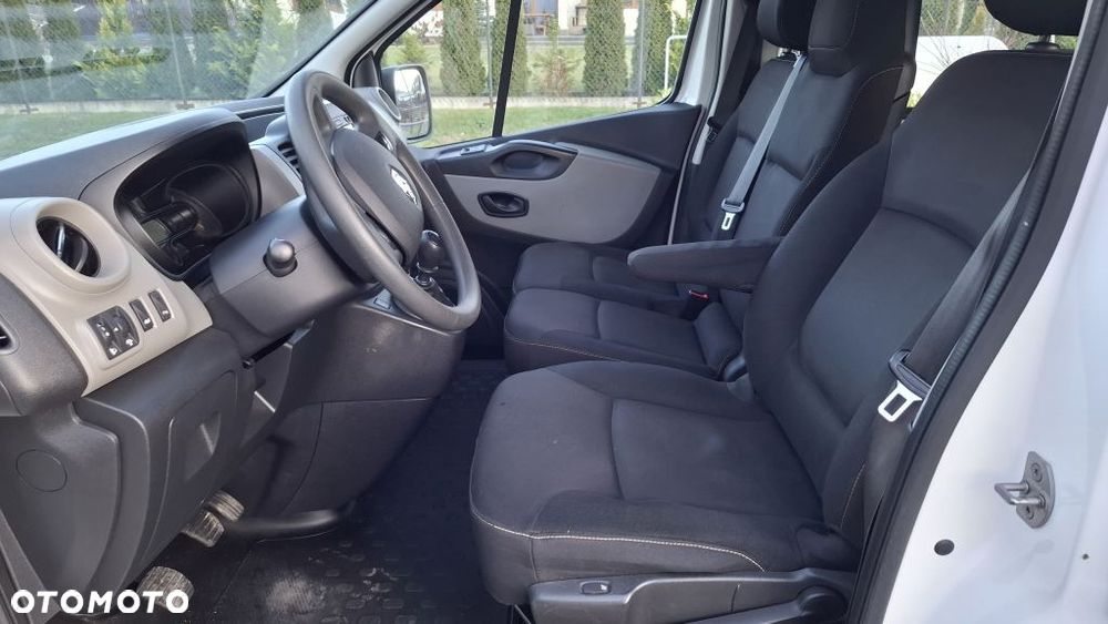 Renault Trafic - 9