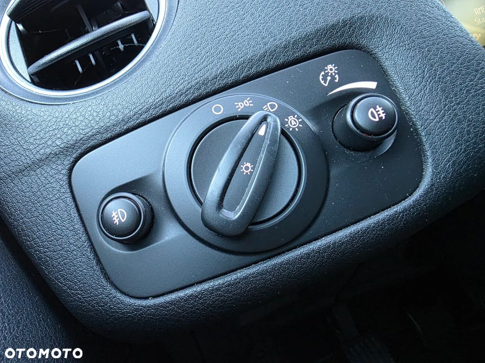 Ford Mondeo 1.6 Eco Boost Start-Stopp Titanium - 37