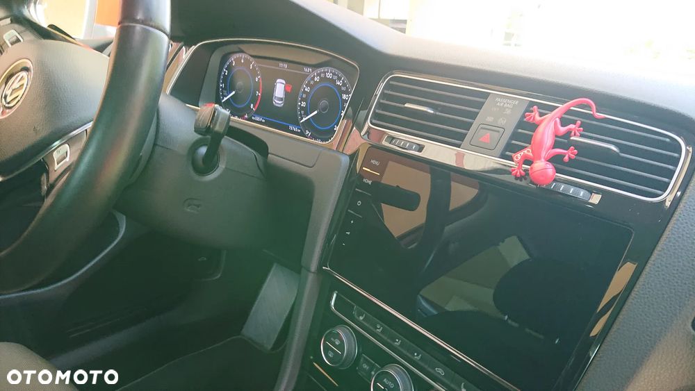 Volkswagen Golf 1.5 TSI BMT Evo Highline DSG - 9