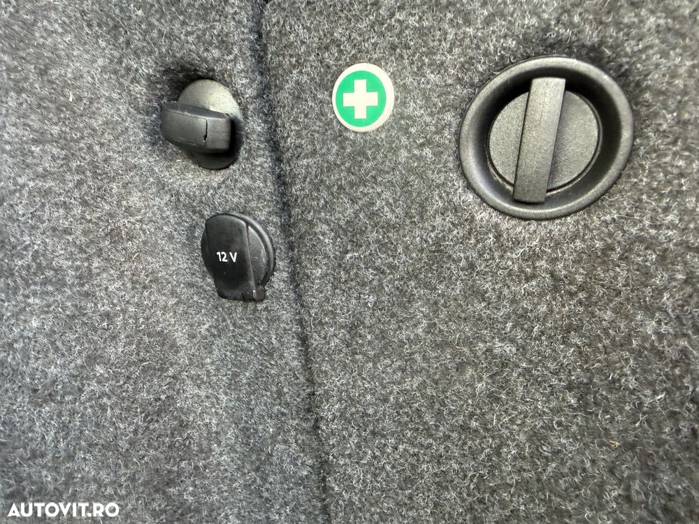 Skoda Octavia Combi 2.0 RS TDI - 21