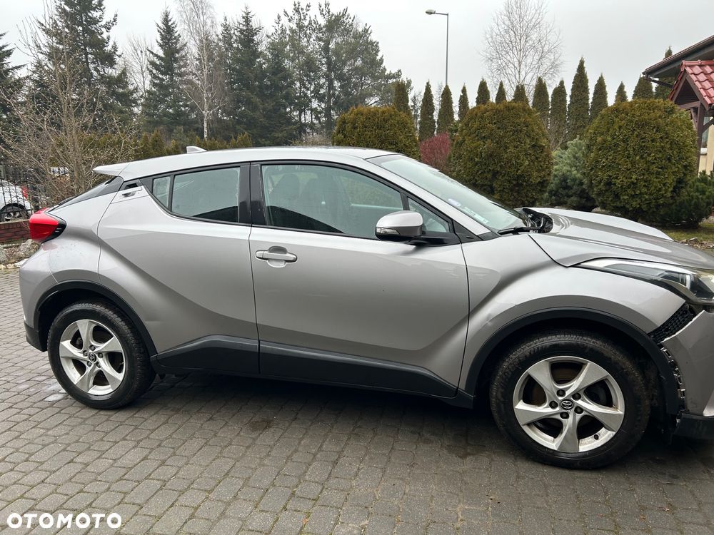 Toyota C-HR - 2