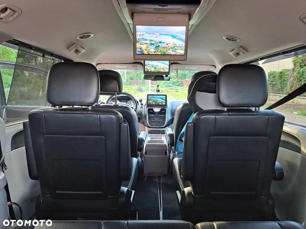 Chrysler Town & Country 3.6 Touring - 10