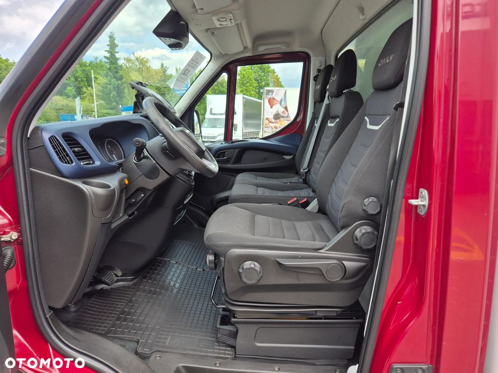 Iveco 50C/35 (32841) - 12