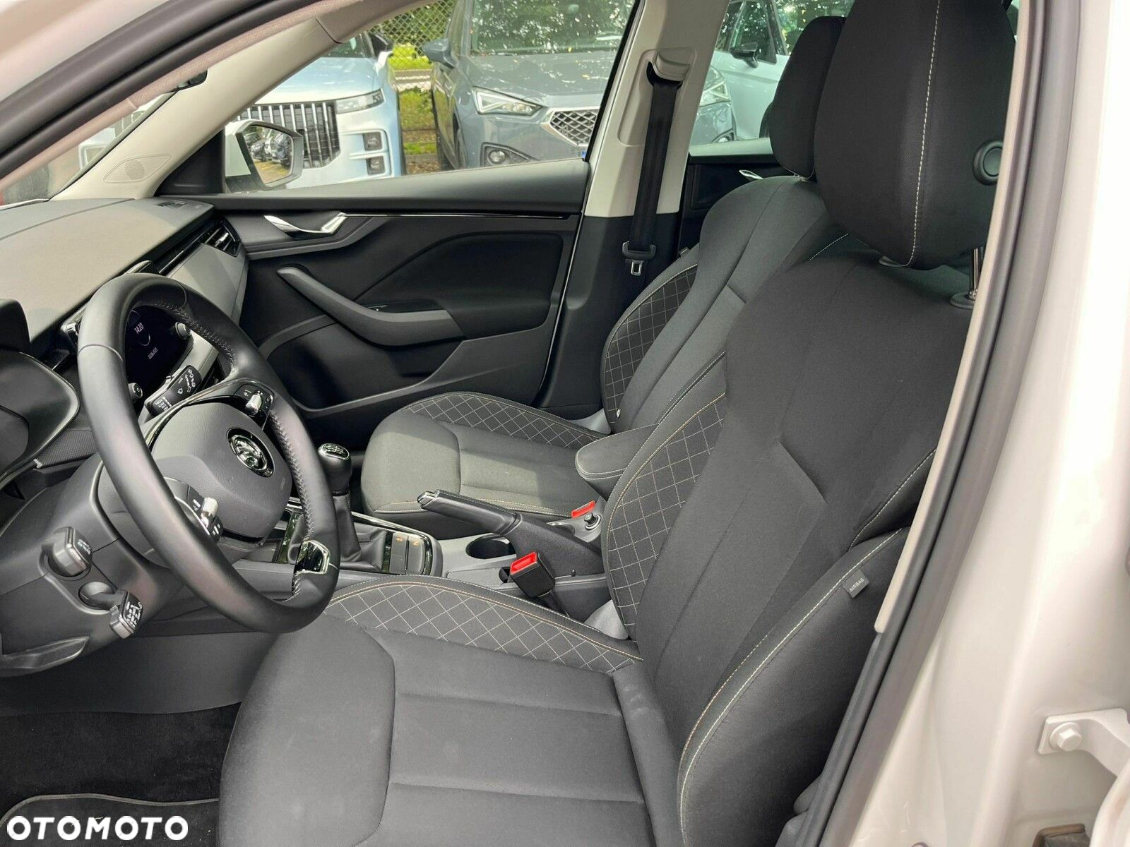 Skoda Kamiq 1.0 TSI Ambition - 10