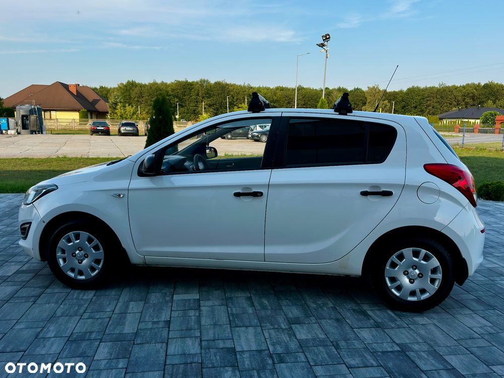 Hyundai i20 1.25 Comfort - 10