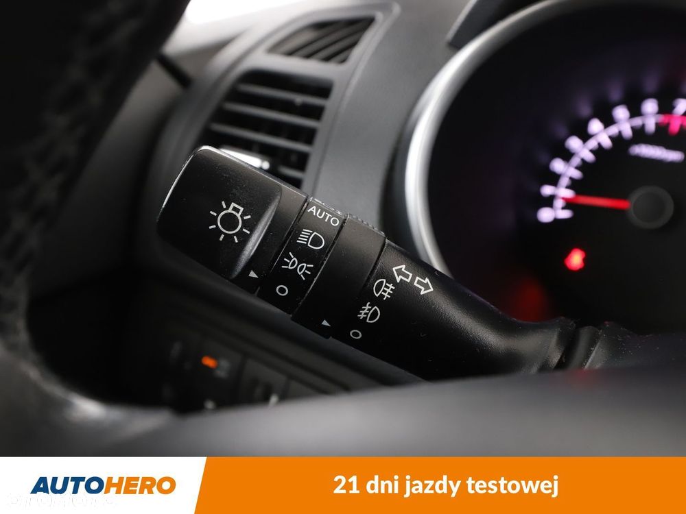Kia Venga 1.4 L - 24