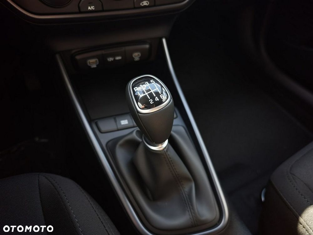 Hyundai i20 - 11
