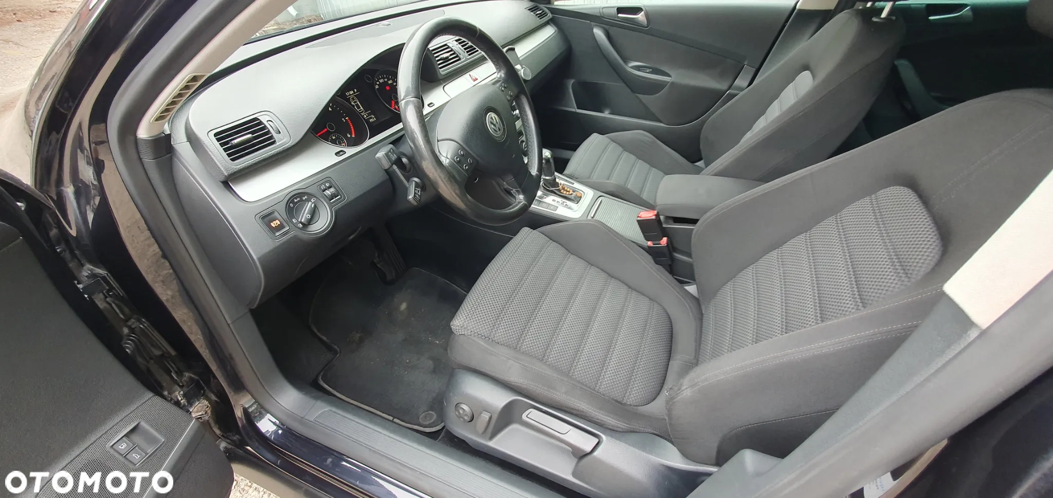 Volkswagen Passat 2.0 TDI Comfortline DSG - 7