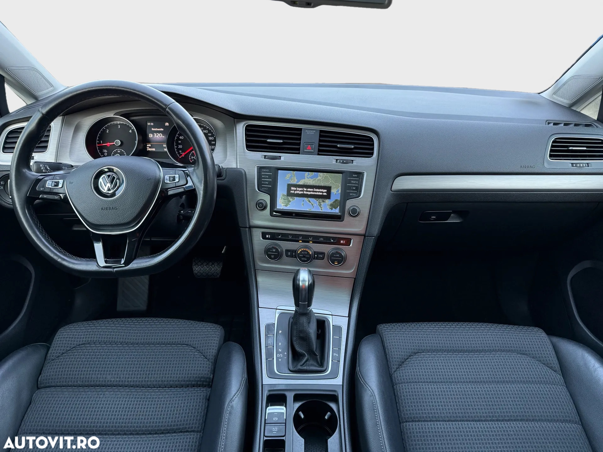 Volkswagen Golf 1.6 TDI DPF BMT DSG Highline - 5