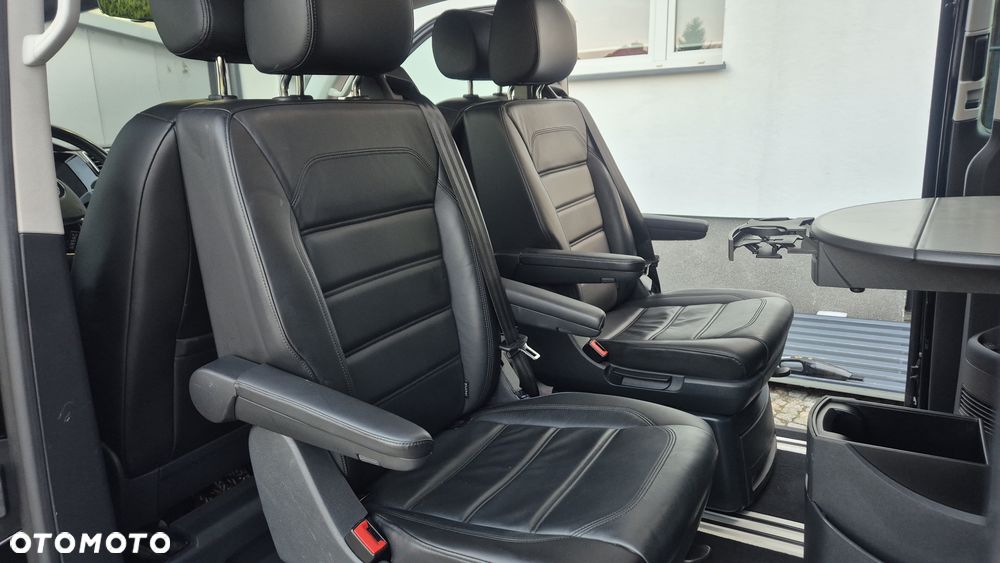 Volkswagen Multivan 2.0 TDI L1 Highline DSG - 24
