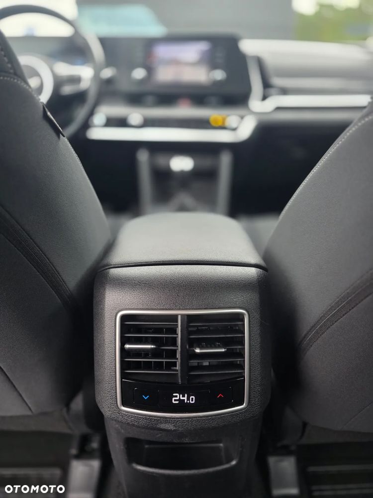 Kia Sportage 1.6 T-GDI L 2WD - 27