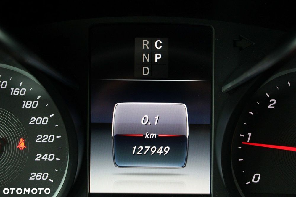 Mercedes-Benz Klasa V 300 d Avantgarde 9G-Tronic (d³ugi) - 16