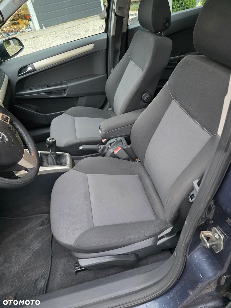 Opel Astra 1.6 Edition - 10