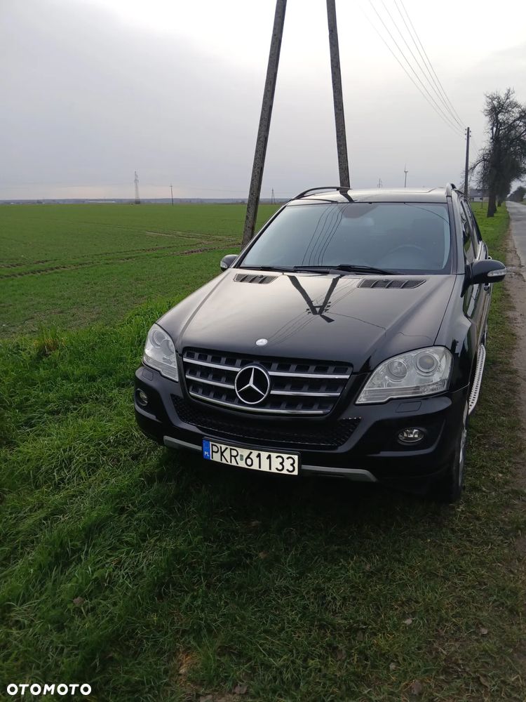 Mercedes-Benz ML - 1