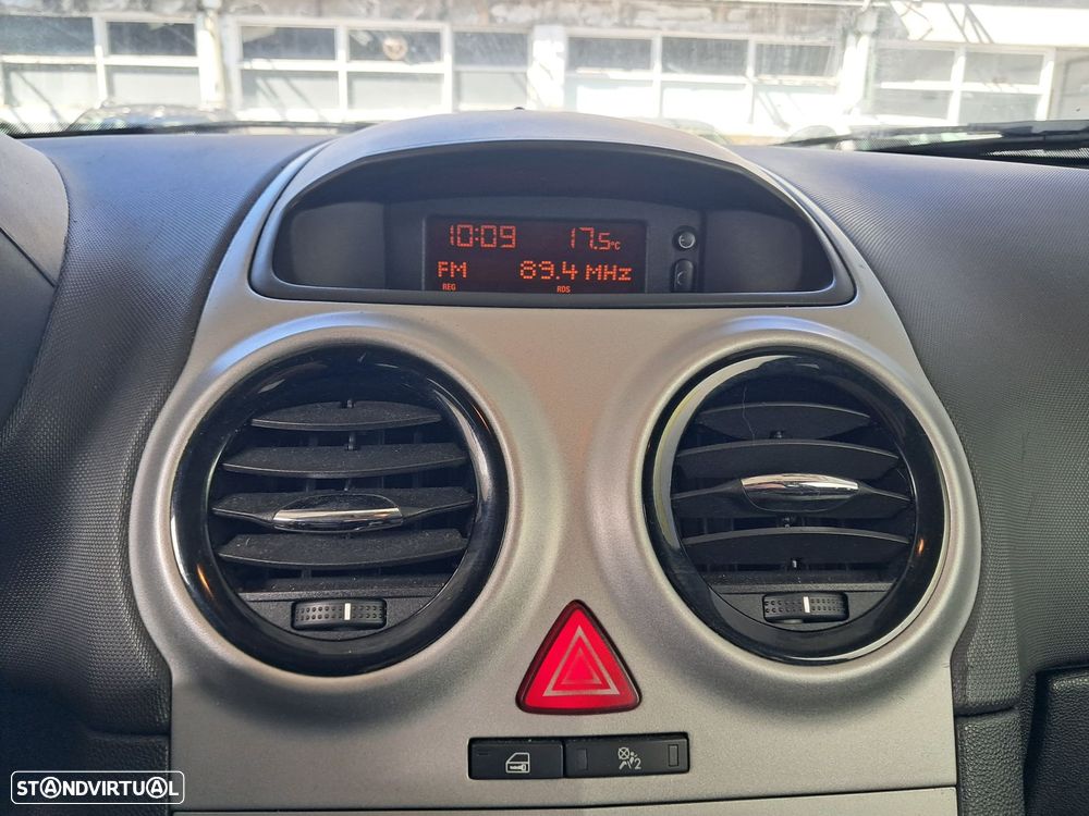 Opel Corsa - 7