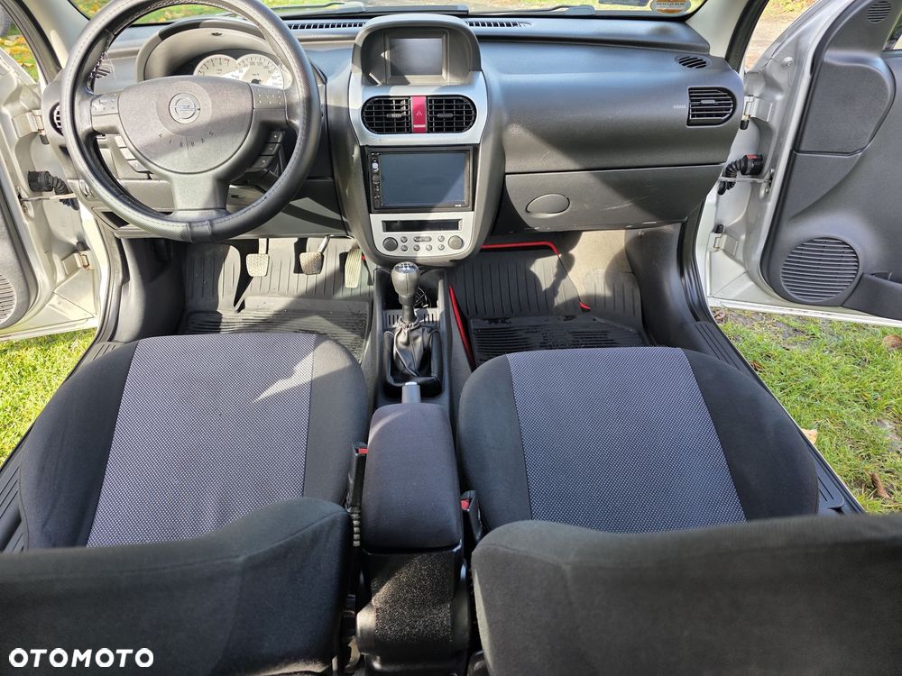 Opel Corsa - 8