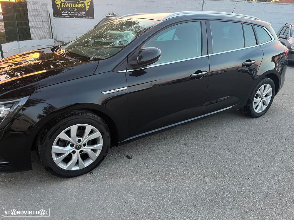 Renault Mégane Sport Tourer 1.5 Blue dCi Limited - 3