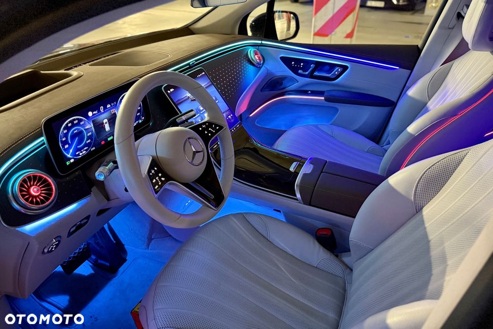Mercedes-Benz EQS 450 108.4kWh 4-Matic Electric Art - 39
